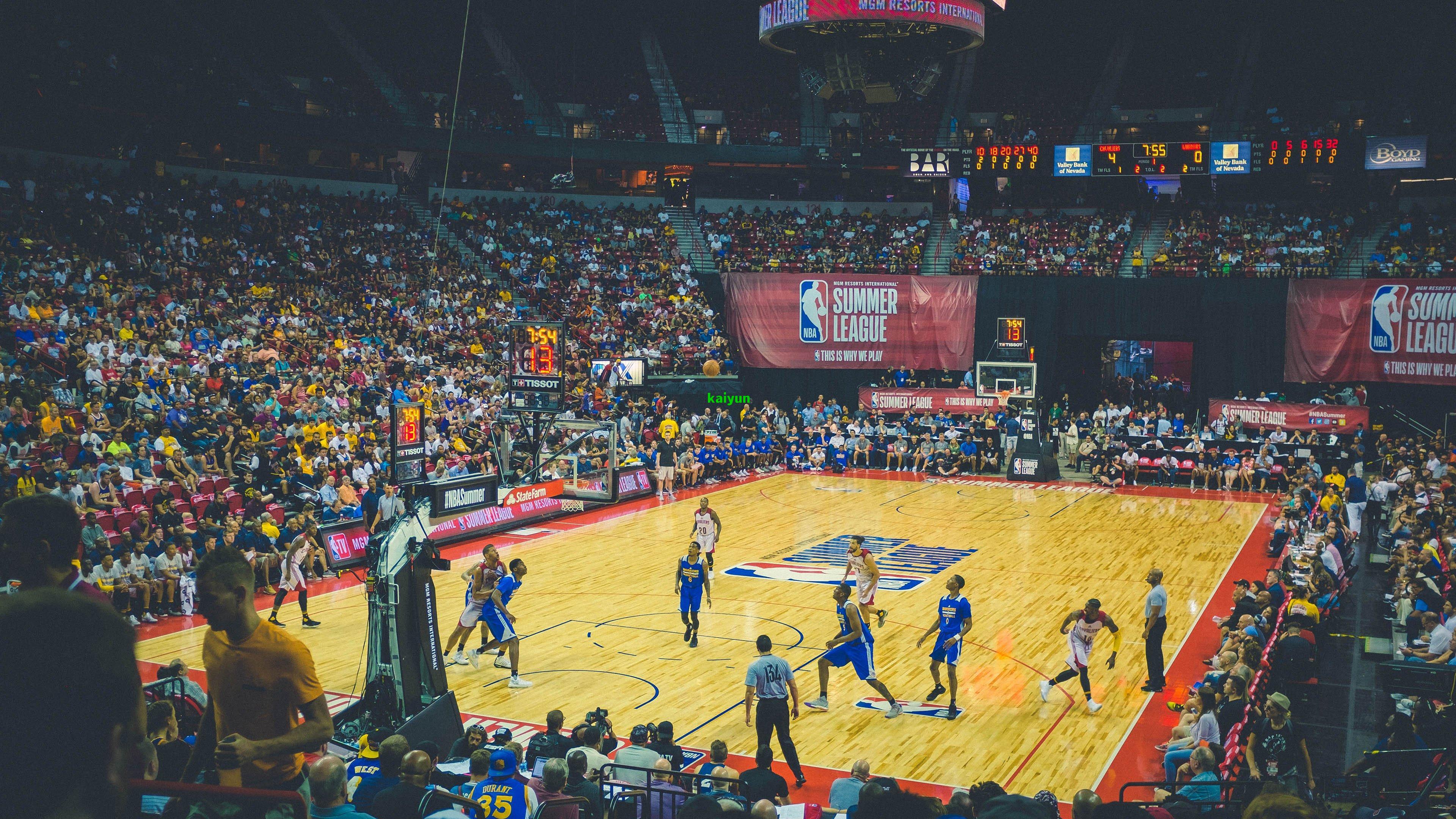 斯帕莱蒂力挺尤文图斯，为什么不呢？斑马军团有望重返意甲争冠行列